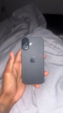 iPhone 16