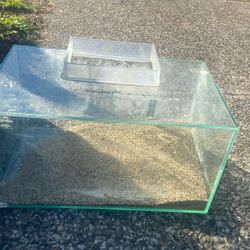 Fish Tank W/ Sand Price 10$. Pick Up. E.  72.  and. Grandview. E. Tacoma 
