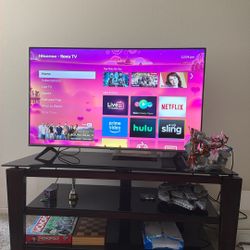 Hisense 50 Inch 4K Roku TV With Table 
