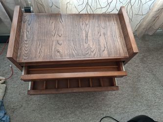 Sewing bench