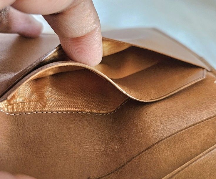 Authentic Gucci Brown Metallic Gold Designer Bifold Wallet (LIMITED EDITION)