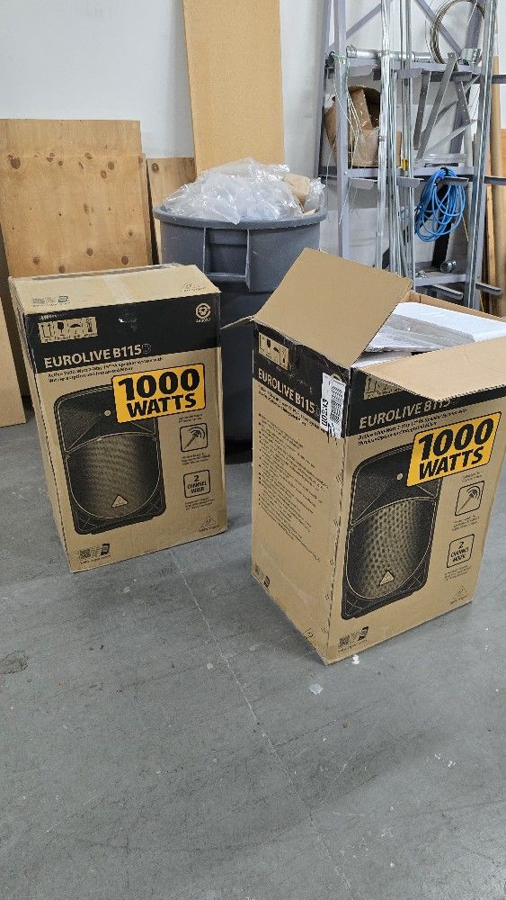 🎤 Behringer Eurolive B115D Powered Speakers (Pair) + Proline Stands – $500