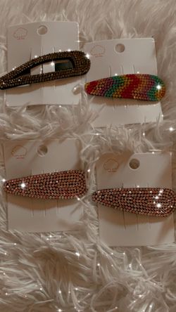 Brand New beautiful hair clips!!