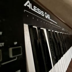 Alesis Q49 $25