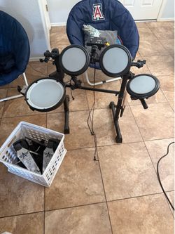 Stage Right Electronic Drum Kit - Great Condition