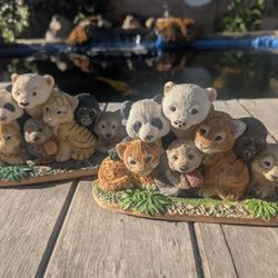  2 Nature's Endangered Animal Figurines By Crystallite The Fraser Collection