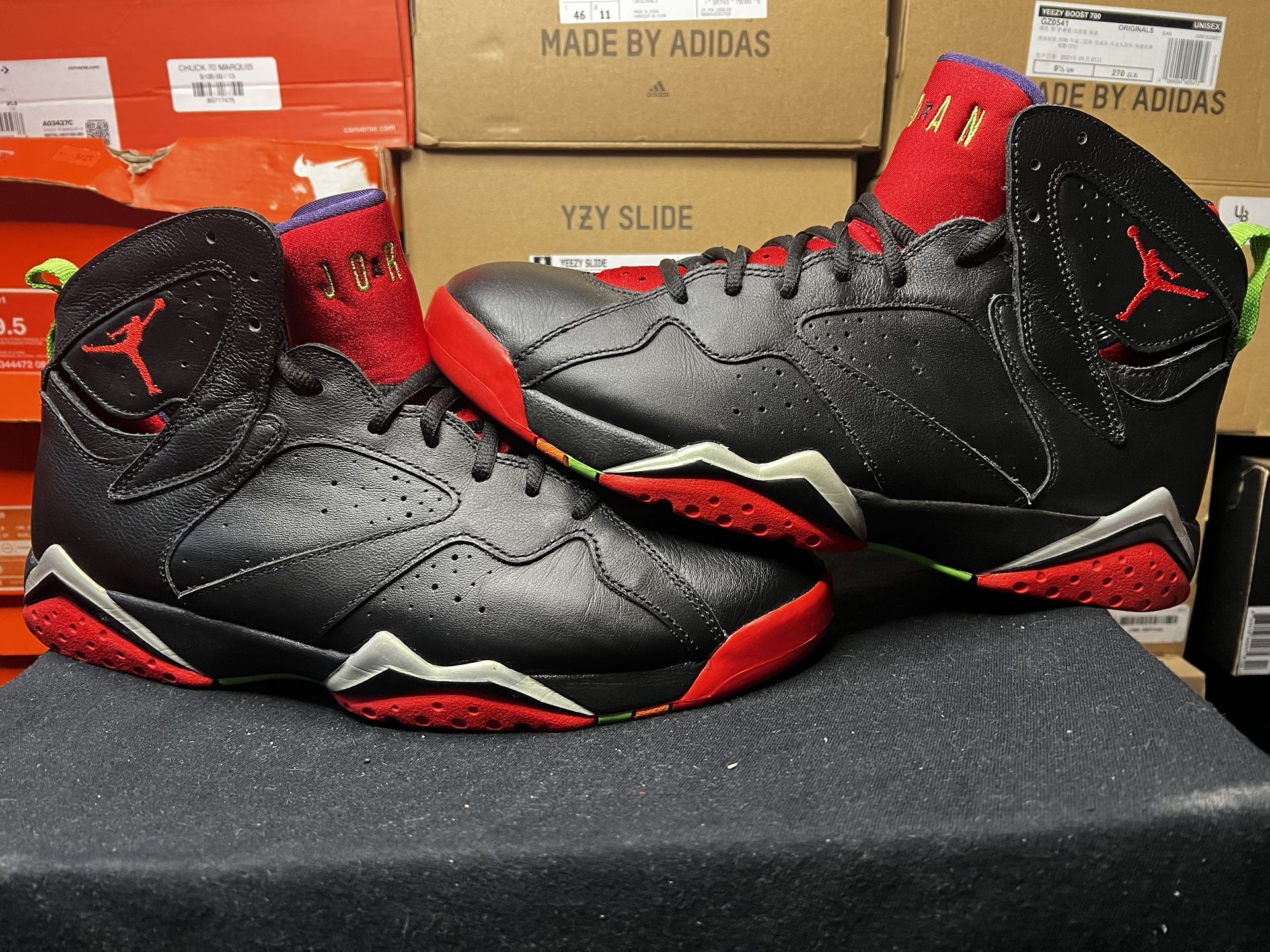 Air Jordan 7 Retro Marvin The Martian