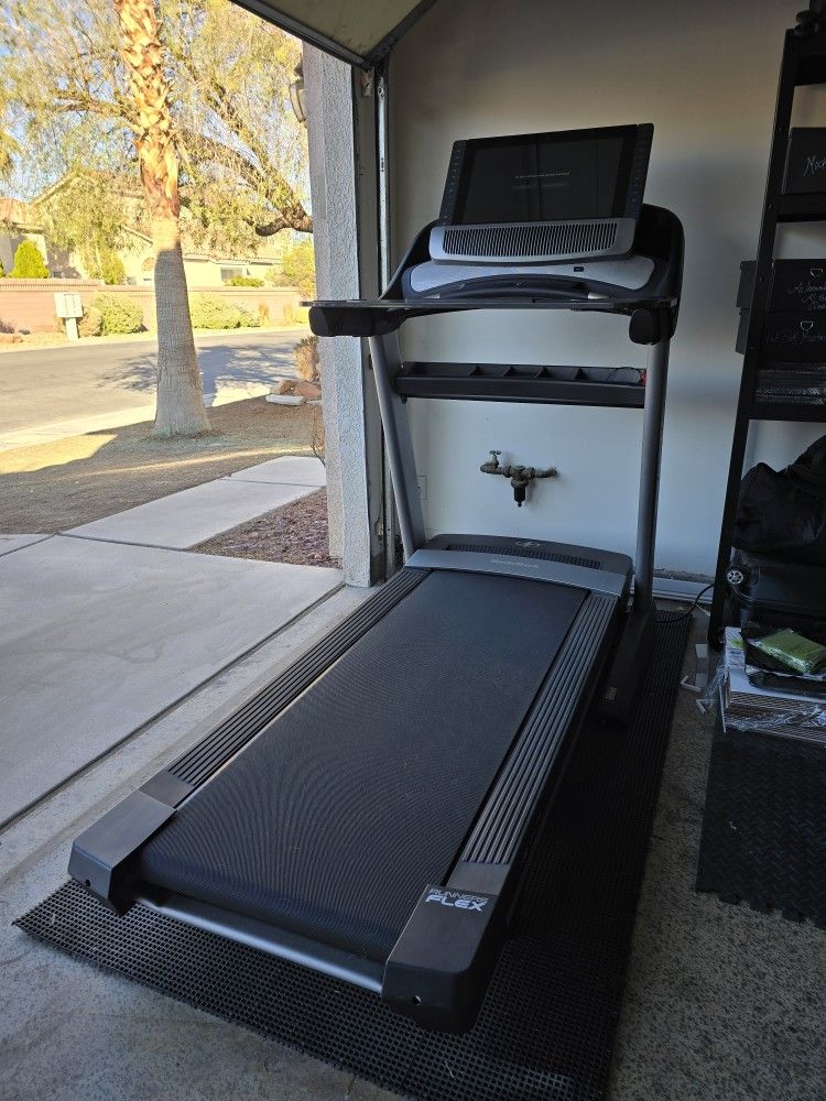 Nordictrack Commercial Treadmill 2950 Model With iFit