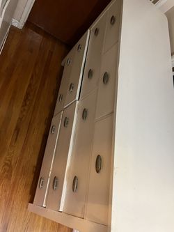 Used White Dresser