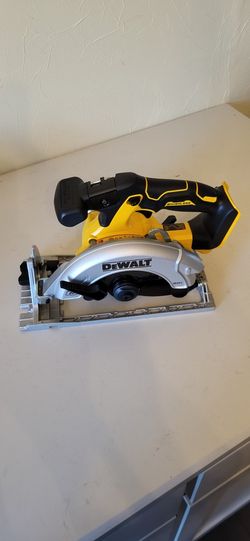 20V MAX Cordless Brushless 6-1/2 in Sidewinder Style Circular Saw (Tool Only)