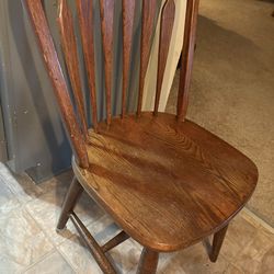 Wood Dining room Chairs (set of 4)