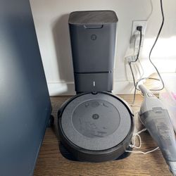 Roomba I3 - Eager To Sell