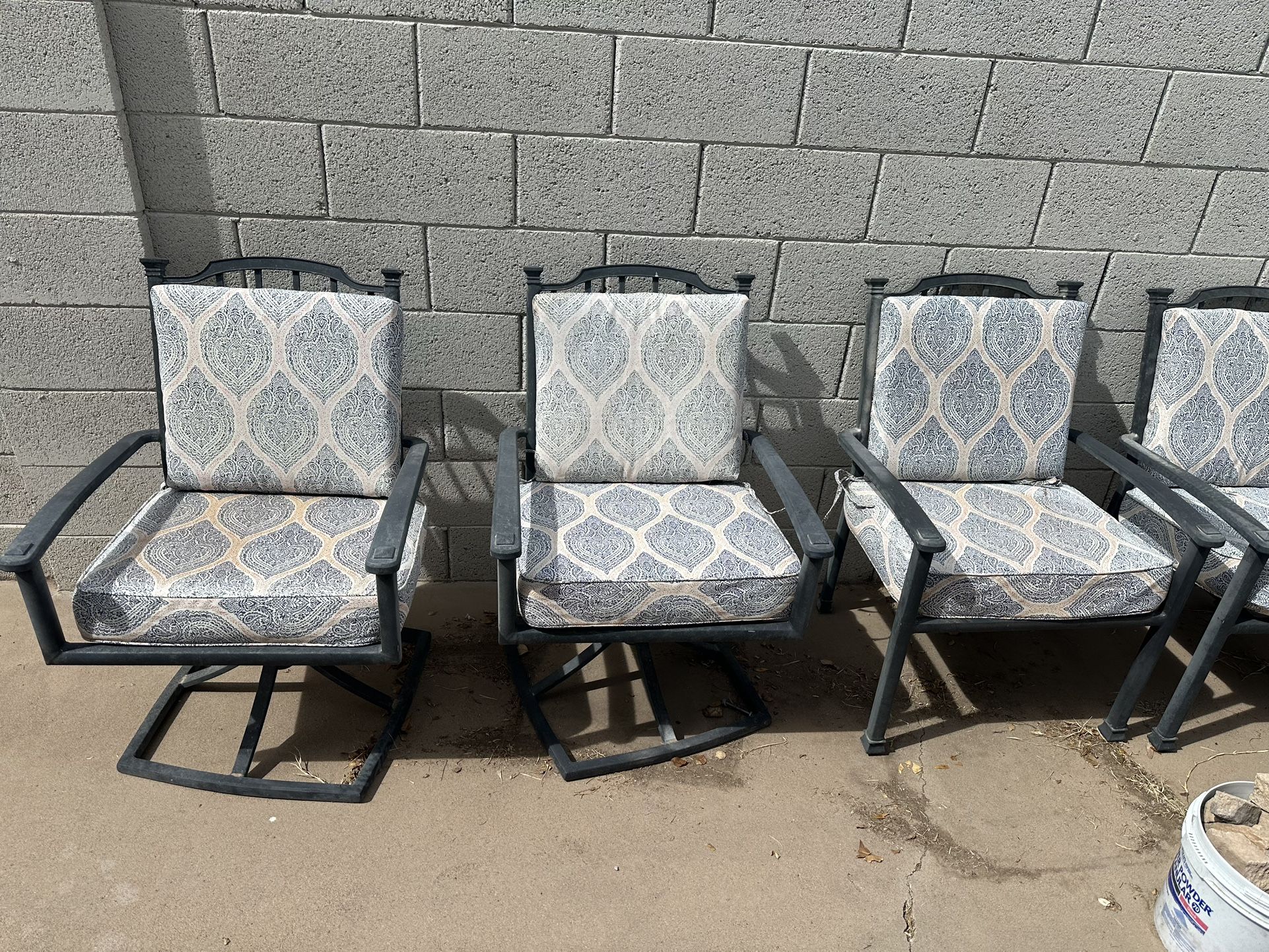 Set of 6 Heavy-Duty Cast Aluminum Swivel Rocker Patio Chairs