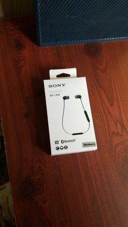 Sony wireless earphones