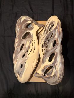 Foam runner cream clay