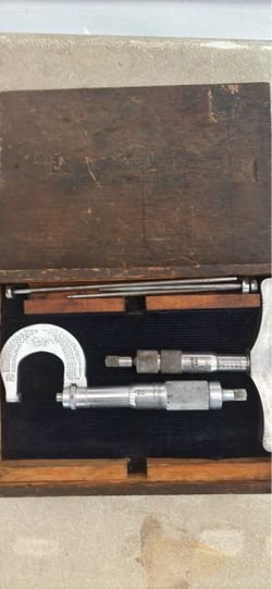 Vintage Brown & Sharpe Screw Thread Micrometer Set (with Wood Case)