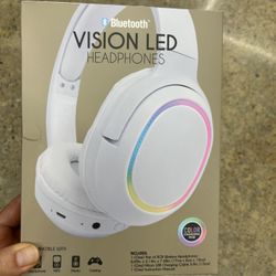NWT Bluetooth Vision LED Headphones 
