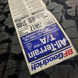 Lt 255/70 R 17 Tires 