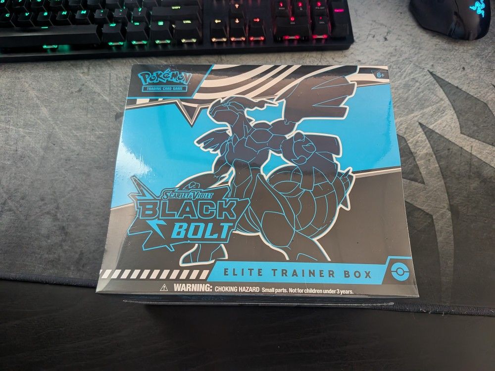 Pokemon Cards - Black Bolt elite Trainer Box