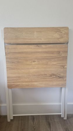 Folding Desk – Used, Like-New Condition