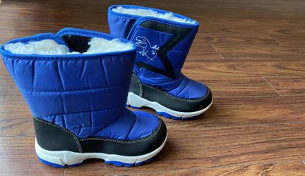 Snow Boots, Size 4T/5T/6T