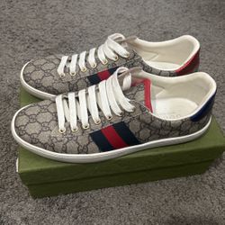 Gucci Ace Shoes PRICE IS NEGOTIABLE 