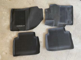 Toyota Corolla 2020 rug