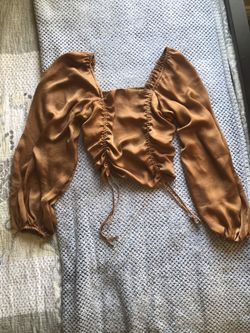 Beautiful Silky Long Flowy Sleeves Cropped Top. Size Small, Beautiful Shade Of Bronze $10.00