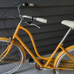 Electra Amsterdam Comfort Cruiser Bike – $200 TODAY ONLY