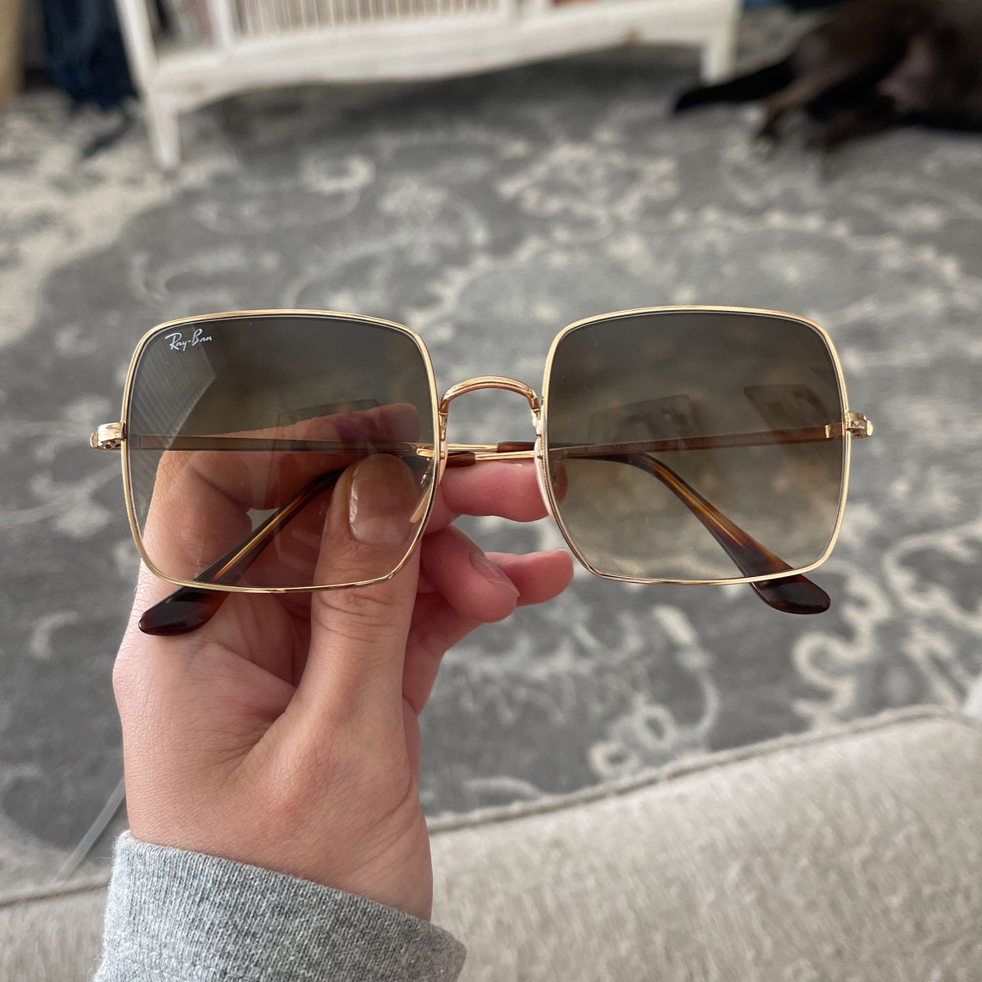 Ray ban sunglasses for Sale in Round Rock, TX - OfferUp