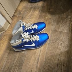 Nike Basketball Shoes 
