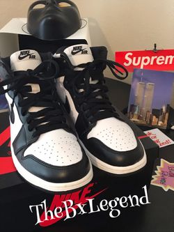 Air Jordan 1s high OG Black/white pre-owned size 9.5 10/10 condition 100% authentic