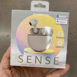 NWT Bluetooth True Wireless Earbuds 