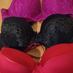 New Set Of Bra's 34c Ambrielle, Etc 