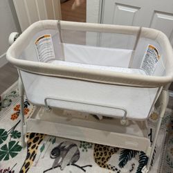 Harppa Baby Bassinet