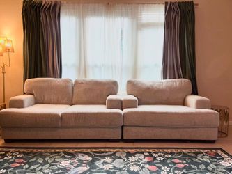 COUCHES