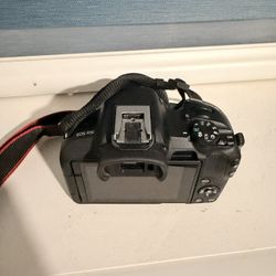 Canon R50 
