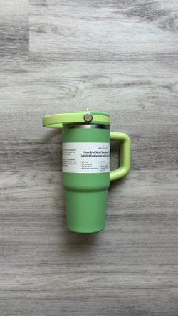 Stainless steel tumbler