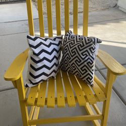 Wooden Rocking Chair with Pillows