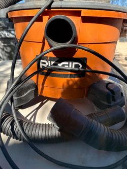 RIDGID Wet/Dry Shop Vacuum with Hose