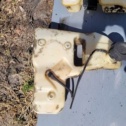 ((Gas Tank Husqvarna)) Mower