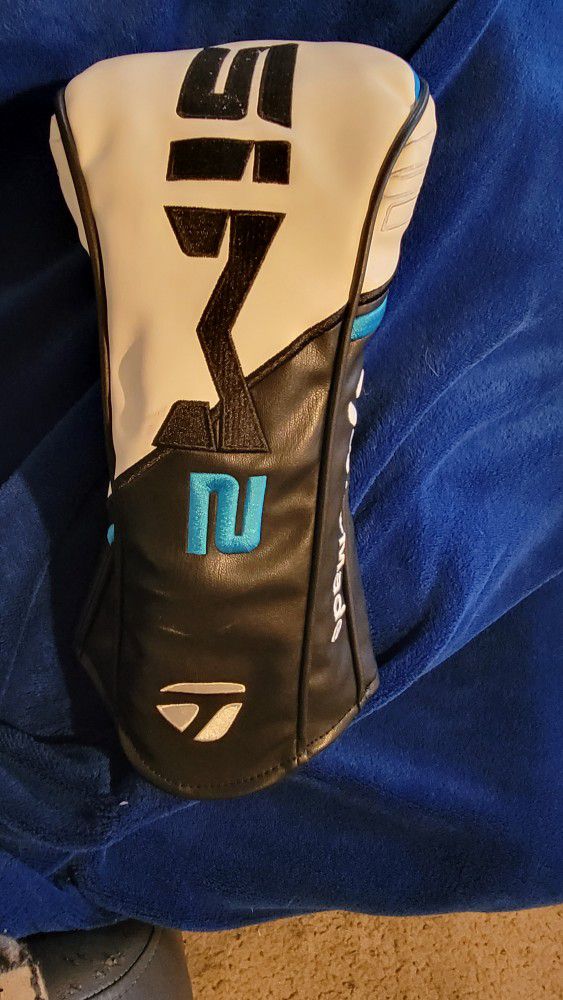Taylormade Sim 2 Driver Headcover 