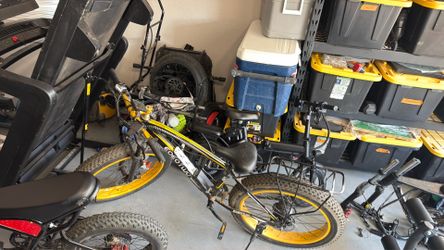 Yellow eoeotwo model 1 e-bike
