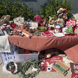 Christmas Home decor -yard sale