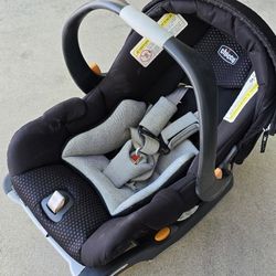 Key FIt 30 Chicco Car Seat With Base