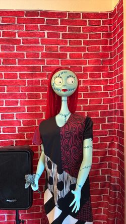 Sally Nightmare Before Christmas Life-Size Figure