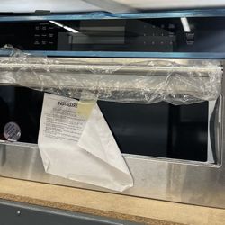 NEW KitchenAid 30” Built In Microwave Oven -Stainless Steel 