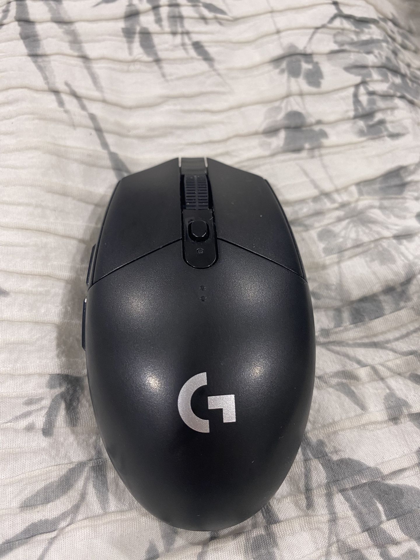 Logitech G305 Wireless Gaming Mouse