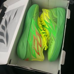 Basketball Workout shoes 