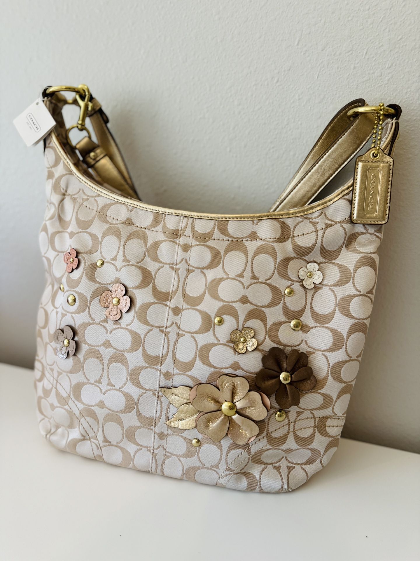 Brand New: Coach Signature Poppy Floral Tote/hobo/crossbody